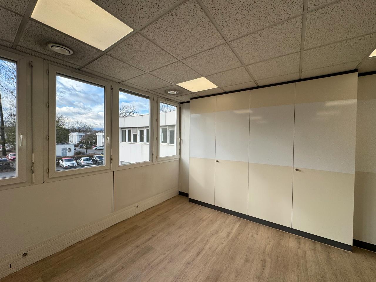 Bureau Meylan 581m² Location bureau Meylan Isère OLBUR2424828 5